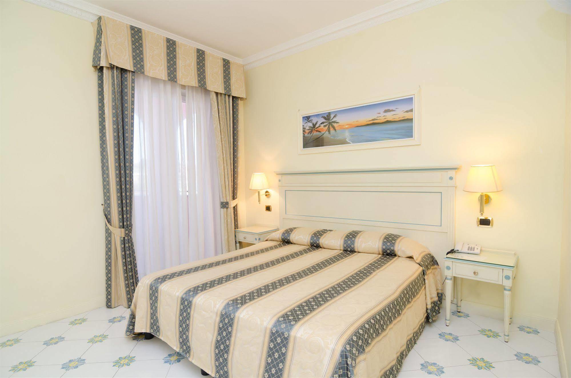 Hotel Flora Wellness & Beauty Ischia Exterior foto