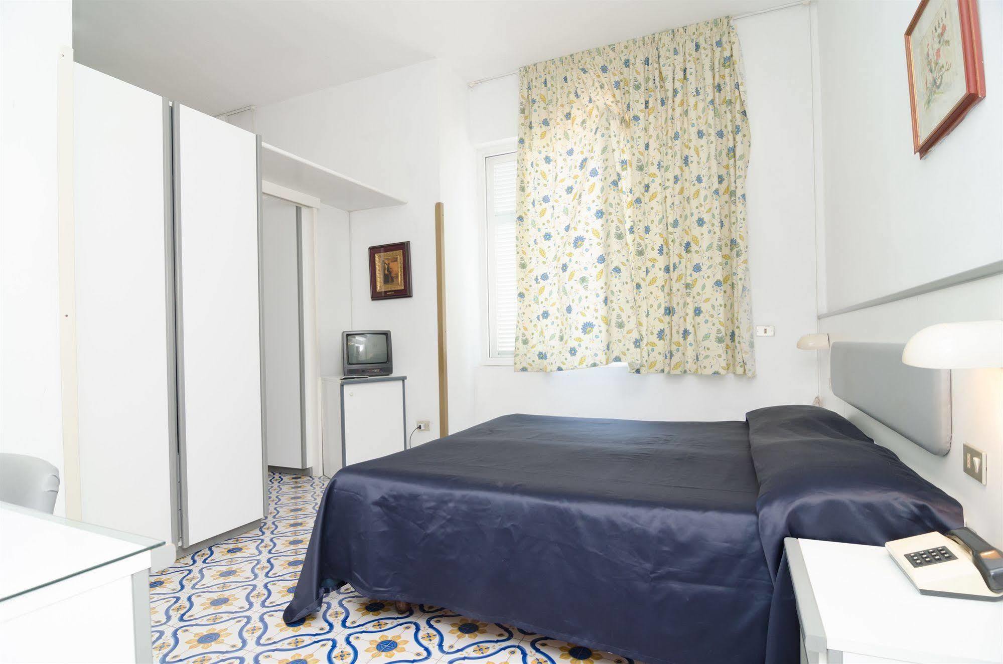 Hotel Flora Wellness & Beauty Ischia Exterior foto