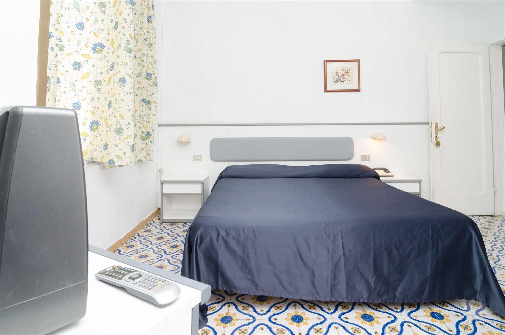 Hotel Flora Wellness & Beauty Ischia Exterior foto